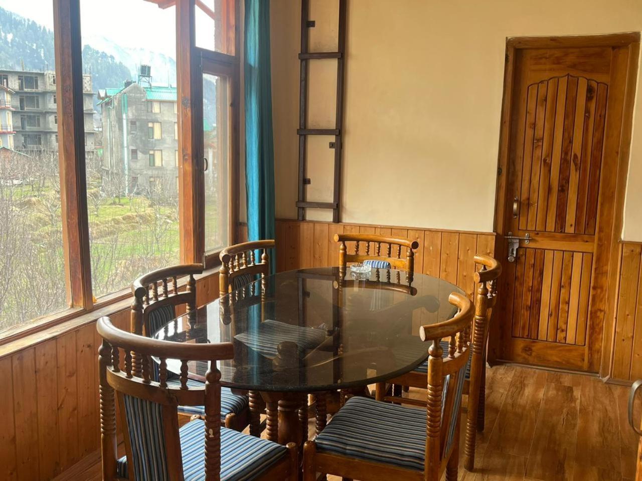Mrikula Cottage Manali  Bagian luar foto